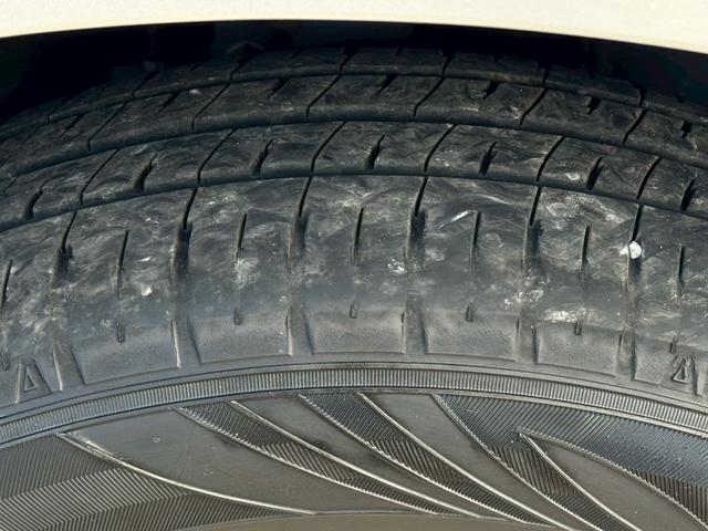 ノア X 後期型 禁煙 社外ナビ Bluetooth DVD フルセグTV USB ETC クルーズコントロール パワースライドドア キーレス LEDヘッド オートライト 8人乗 ウインカーミラー 車検整備付(44枚目)