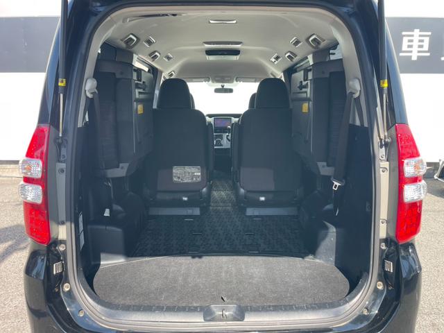 ノア Ｓｉ　ユーザー買取車　禁煙車　社外９インチナビ　アルパインフリップダウンモニター　両側電動スライドドア　バックカメラ　パドルシフト　プッシュスタート　ＥＴＣ　ＢＬＵＥＴＯＯＴＨ　純正アルミ　車検整備付（31枚目）