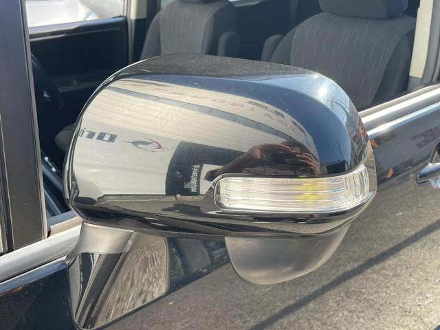 ノア Ｓｉ　ユーザー買取車　禁煙車　社外９インチナビ　アルパインフリップダウンモニター　両側電動スライドドア　バックカメラ　パドルシフト　プッシュスタート　ＥＴＣ　ＢＬＵＥＴＯＯＴＨ　純正アルミ　車検整備付（38枚目）