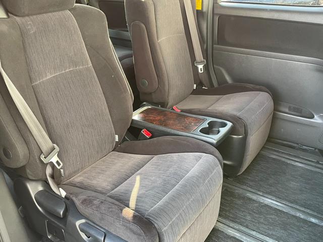 ヴェルファイア 2.4Z 禁煙 オットマンシート 純正SDナビ・フルセグ バックカメラ・サイドカメラ・フロントカメラ 両側電動スライドドア 前後クリアランスソナー ETC BLUETOOTH スペアキー 純正アルミ 車検整備付(15枚目)