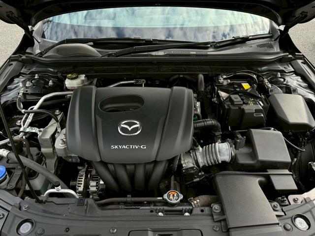 MAZDA3ファストバック 15Sツーリング 禁煙 純正ナビ アラウンドビューモニター ETC 前後ドラレコ アダプティブクルーズコントロール ブラインドスポットモニター ヘッドアップディスプレイ Bホールド 前後クリソナ スペアキー 車検整備付(45枚目)