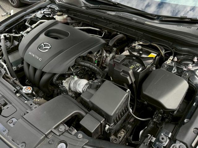 MAZDA3ファストバック 15Sツーリング 禁煙 純正ナビ アラウンドビューモニター ETC 前後ドラレコ アダプティブクルーズコントロール ブラインドスポットモニター ヘッドアップディスプレイ Bホールド 前後クリソナ スペアキー 車検整備付(46枚目)