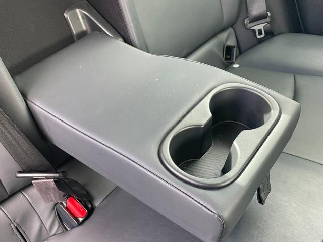 プリウス Ｓツーリングセレクション　禁煙　黒革シート　純正ナビ　バックカメラ　トヨタセーフティセンス　前席シートヒーター　アダプティブクルーズコントロール　前後クリアランスソナー　ＥＴＣ　スペアキー　取説保証書付　純正アルミ　点検整備付（37枚目）