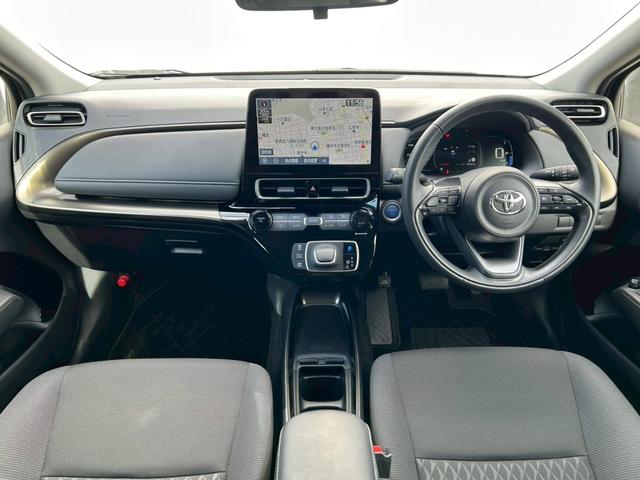 アクア Ｚ　禁煙車　ワンオーナー　衝突軽減ブレーキ　追従機能　１０．５型ディスプレイナビ　バックカメラ　ＥＴＣ　Ｂｌｕｅｔｏｏｔｈ　前後ドラレコ　純正１５インチアルミ　ＬＥＤヘッドライト　スマートキー　車検整備付（10枚目）