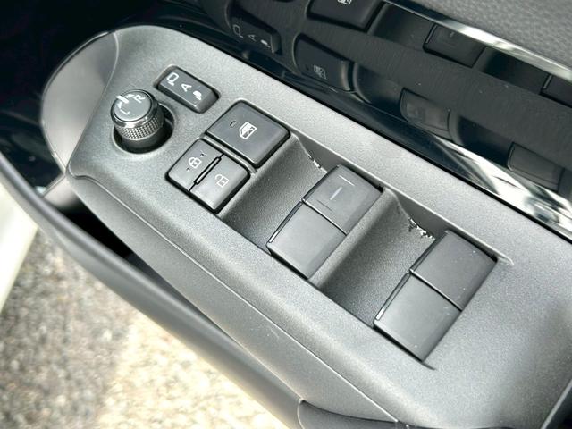 アクア Ｚ　禁煙車　ワンオーナー　衝突軽減ブレーキ　追従機能　１０．５型ディスプレイナビ　バックカメラ　ＥＴＣ　Ｂｌｕｅｔｏｏｔｈ　前後ドラレコ　純正１５インチアルミ　ＬＥＤヘッドライト　スマートキー　車検整備付（36枚目）