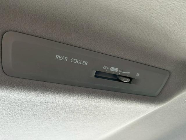 ヴォクシー ZS 煌 禁煙車 社外9インチナビ バックカメラ ETC Bluetooth 両側電動スライドドア 純正16インチアルミ LEDヘッドライト 7人乗り プッシュスタート スマートキー 車検整備付き(43枚目)