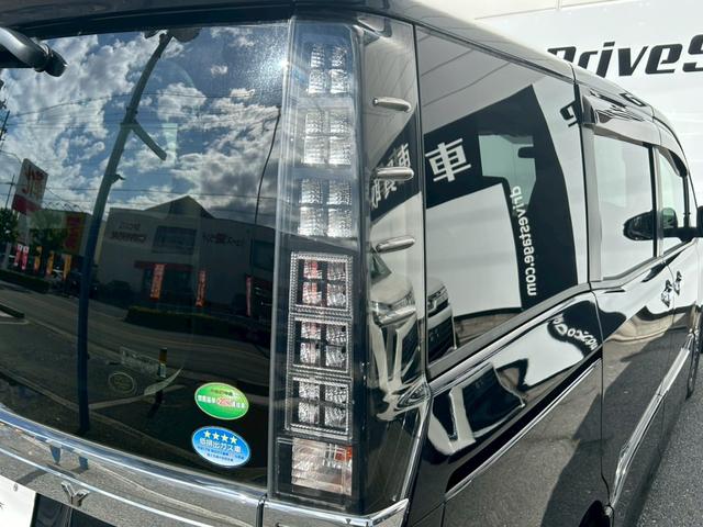 ヴォクシー ZS 煌 禁煙車 社外9インチナビ バックカメラ ETC Bluetooth 両側電動スライドドア 純正16インチアルミ LEDヘッドライト 7人乗り プッシュスタート スマートキー 車検整備付き(48枚目)