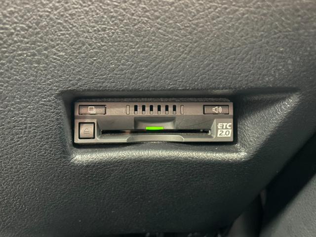 シエンタ G クエロ 禁煙車 モデリスタエアロ 5ZIGENアルミホイール 社外マフラー ダウンサス 純正マフラー・サスペンション付 純正ナビ アラウンドビューモニター 両側電動スライドドア セーフティセンス 車検整備付(14枚目)