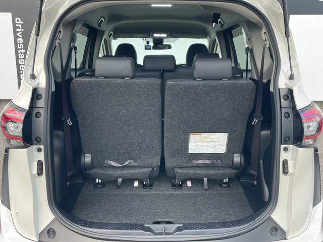 シエンタ G クエロ 禁煙車 モデリスタエアロ 5ZIGENアルミホイール 社外マフラー ダウンサス 純正マフラー・サスペンション付 純正ナビ アラウンドビューモニター 両側電動スライドドア セーフティセンス 車検整備付(23枚目)