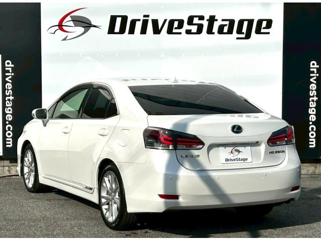 ＨＳ ＨＳ２５０ｈ　バージョンＩ　禁煙車　黒本革パワーシート　シートエアコン　純正ナビＴＶ　バックカメラ　ＥＴＣ　Ｂｌｕｅｔｏｏｔｈ　オートクルーズ　ＬＥＤヘッドライト　純正１８インチアルミ　クリアランスソナー　車検整備付き（9枚目）