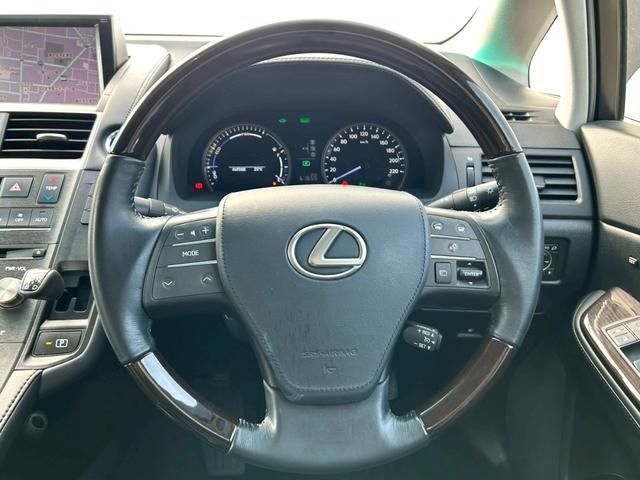 ＨＳ ＨＳ２５０ｈ　バージョンＩ　禁煙車　黒本革パワーシート　シートエアコン　純正ナビＴＶ　バックカメラ　ＥＴＣ　Ｂｌｕｅｔｏｏｔｈ　オートクルーズ　ＬＥＤヘッドライト　純正１８インチアルミ　クリアランスソナー　車検整備付き（33枚目）