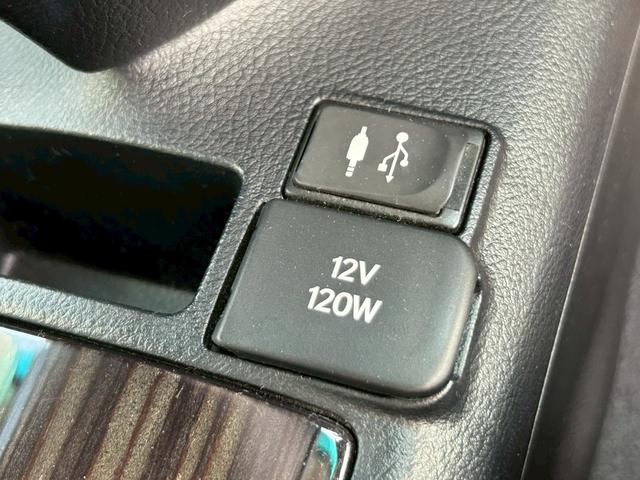 ＨＳ ＨＳ２５０ｈ　バージョンＩ　禁煙車　黒本革パワーシート　シートエアコン　純正ナビＴＶ　バックカメラ　ＥＴＣ　Ｂｌｕｅｔｏｏｔｈ　オートクルーズ　ＬＥＤヘッドライト　純正１８インチアルミ　クリアランスソナー　車検整備付き（35枚目）