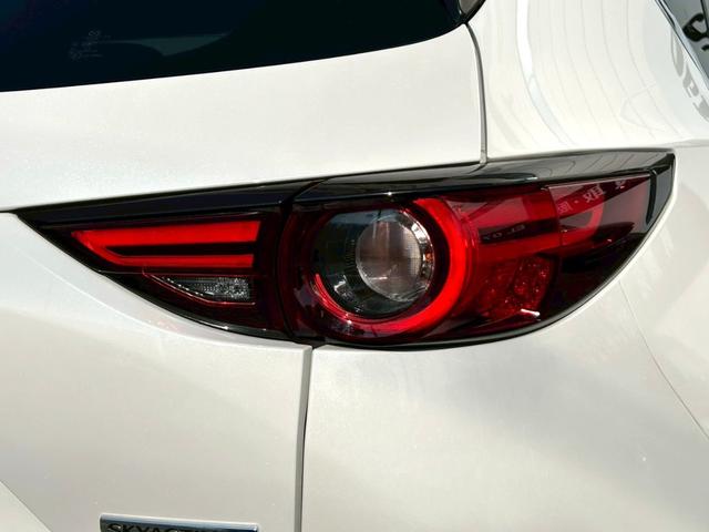 CX-5 25T 100周年特別記念車 禁煙車 衝突軽減ブレーキ 追従機能 4WD 純正ナビTV 全方位カメラ ETC BOSEサウンド 前後ドラレコ 赤本革シート シートヒータ ハンドルヒーター 純正19アルミ HUD BSM 車検整備付(51枚目)