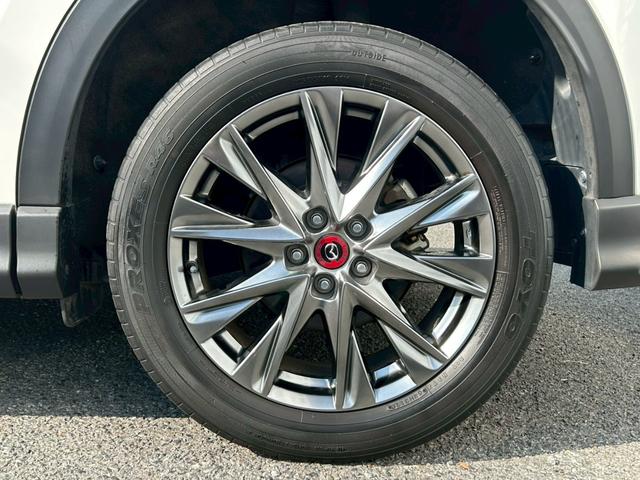 CX-5 25T 100周年特別記念車 禁煙車 衝突軽減ブレーキ 追従機能 4WD 純正ナビTV 全方位カメラ ETC BOSEサウンド 前後ドラレコ 赤本革シート シートヒータ ハンドルヒーター 純正19アルミ HUD BSM 車検整備付(77枚目)