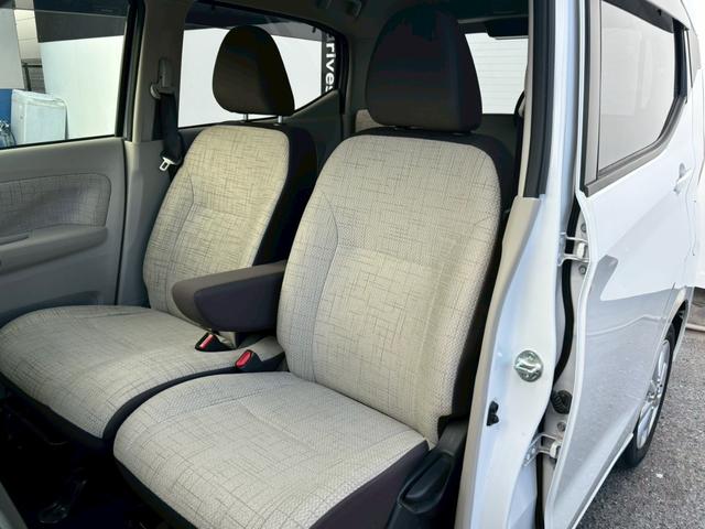 デイズ Ｘ　禁煙車　インテリキー　ＵＳＢ接続可　アイドリングストップ　前席シートヒーター　バックカメラ　プッシュスタート　前後クリアランスソナー　エマージェンシーブレーキ　ＣＤオーディオ　純正アルミ　車検整備付（26枚目）