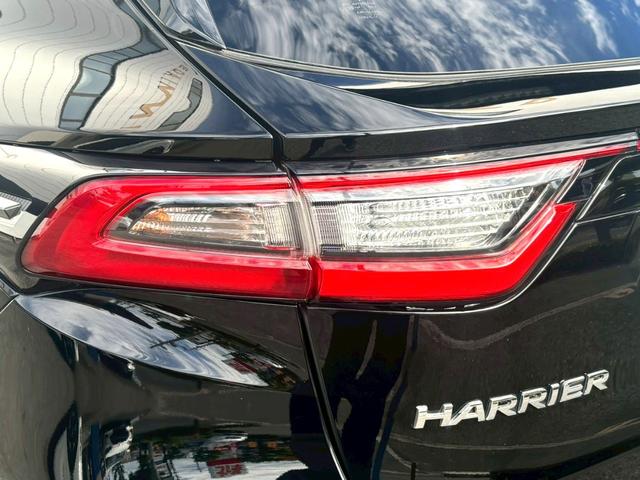 ハリアー プログレス　禁煙車　ＪＢＬ９インチナビ　ＪＢＬスピーカー　セーフティーセンス　ＥＴＣ　インテリキー　ＵＳＢ　全方位カメラ　パワーシート　パワーバックドア　前後ドラレコ　純正アルミホイール　スペアキー　車検整備付き（45枚目）
