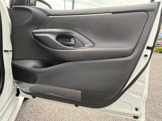 ヤリス Ｘ　禁煙車　トヨタセーフティセンス　純正ディスプレイオーディオ　アップルカープレイアンドロイドオート対応　Ｂｌｕｅｔｏｏｔｈ　ＵＳＢ　ＥＴＣ　前後ドライブレコーダー　バックカメラ　オートライト　車検整備付（21枚目）