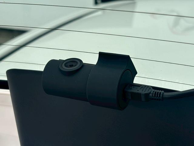 ヤリス Ｘ　禁煙車　トヨタセーフティセンス　純正ディスプレイオーディオ　アップルカープレイアンドロイドオート対応　Ｂｌｕｅｔｏｏｔｈ　ＵＳＢ　ＥＴＣ　前後ドライブレコーダー　バックカメラ　オートライト　車検整備付（35枚目）