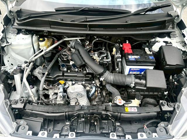 ヤリス Ｘ　禁煙車　トヨタセーフティセンス　純正ディスプレイオーディオ　アップルカープレイアンドロイドオート対応　Ｂｌｕｅｔｏｏｔｈ　ＵＳＢ　ＥＴＣ　前後ドライブレコーダー　バックカメラ　オートライト　車検整備付（53枚目）