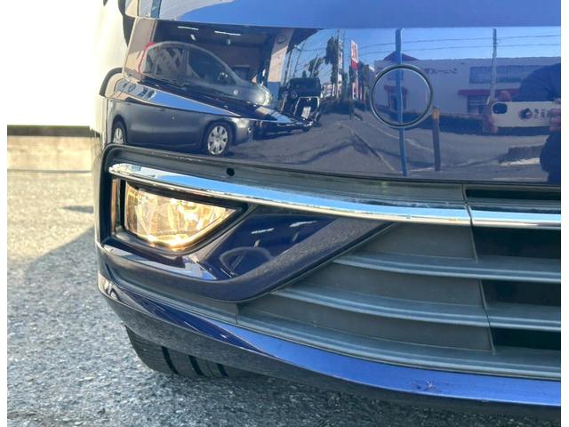 ゴルフ TSIコンフォートライン テックエディション 禁煙車 ワンオーナー 衝突軽減ブレーキ 追従機能 デジタルメーター 純正ナビ 地デジTV バックカメラ ETC ドラレコ Bluetooth LEDヘッドライト パドルシフト 純正17インチアルミ(46枚目)