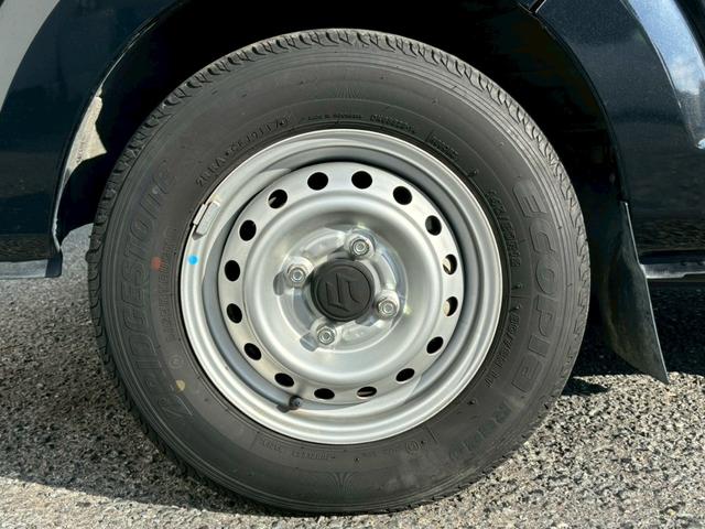 スーパーキャリイ Ｘ　禁煙車　三方開　４ＷＤ　ＡＴ車　クリアランスソナー　カロッツェリアナビ　フルセグ　オーバーヘッドコンソール　作業灯　荷台マット　ＨＩＤ　Ｂｌｕｅｔｏｏｔｈ　ＥＴＣ　　衝突軽減ブレーキ　車検整備付（42枚目）