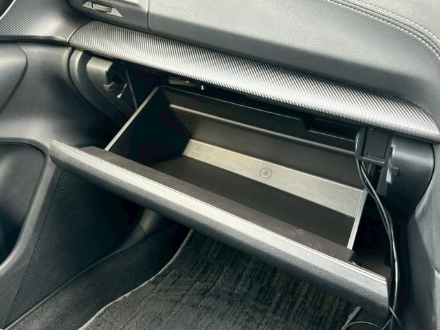 インプレッサスポーツ ２．０ｉ－Ｓアイサイト　禁煙車　アイサイト　ＳＴＩフロントスポイラー　純正ダイヤトーンナビＴＶ　バックカメラ　ＥＴＣ　ドラレコ　純正１８インチアルミ　ＬＥＤ　クリソナ　パワーシート　パドルシフト　スペアキー　車検整備付（36枚目）