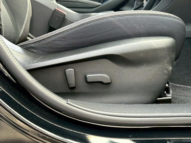 インプレッサスポーツ ２．０ｉ－Ｓアイサイト　禁煙車　アイサイト　ＳＴＩフロントスポイラー　純正ダイヤトーンナビＴＶ　バックカメラ　ＥＴＣ　ドラレコ　純正１８インチアルミ　ＬＥＤ　クリソナ　パワーシート　パドルシフト　スペアキー　車検整備付（41枚目）