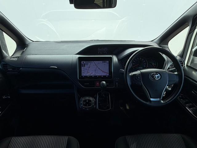 ノア Si 禁煙車 純正9インチナビ バックカメラ トヨタセーフティセンス ETC ドラレコ クルーズコントロール パワースライドドア クリアランスソナー LEDヘッドライト スマキー スペアキー 点検整備付(5枚目)