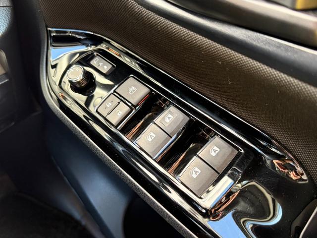 ノア Si 禁煙車 純正9インチナビ バックカメラ トヨタセーフティセンス ETC ドラレコ クルーズコントロール パワースライドドア クリアランスソナー LEDヘッドライト スマキー スペアキー 点検整備付(32枚目)