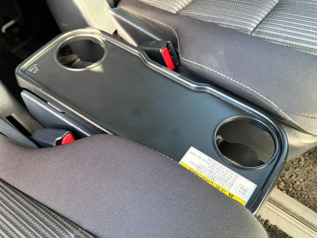 ノア Si 禁煙車 純正9インチナビ バックカメラ トヨタセーフティセンス ETC ドラレコ クルーズコントロール パワースライドドア クリアランスソナー LEDヘッドライト スマキー スペアキー 点検整備付(41枚目)