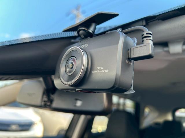 ＣＸ－５ ＸＤ　プロアクティブ　禁煙　純正ナビ　３６０°ビューモニター　ＣＤ・ＤＶＤ再生可　前後クリアランスソナー　アダプティブクルーズコントロール　ＢＳＭ　ＨＵＤ　ＥＴＣ　前後ドラレコ　Ｂホールド　純正１７インチアルミ　車検整備付（12枚目）