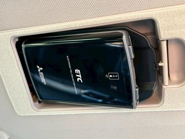 ＣＸ－５ ＸＤ　プロアクティブ　禁煙　純正ナビ　３６０°ビューモニター　ＣＤ・ＤＶＤ再生可　前後クリアランスソナー　アダプティブクルーズコントロール　ＢＳＭ　ＨＵＤ　ＥＴＣ　前後ドラレコ　Ｂホールド　純正１７インチアルミ　車検整備付（14枚目）