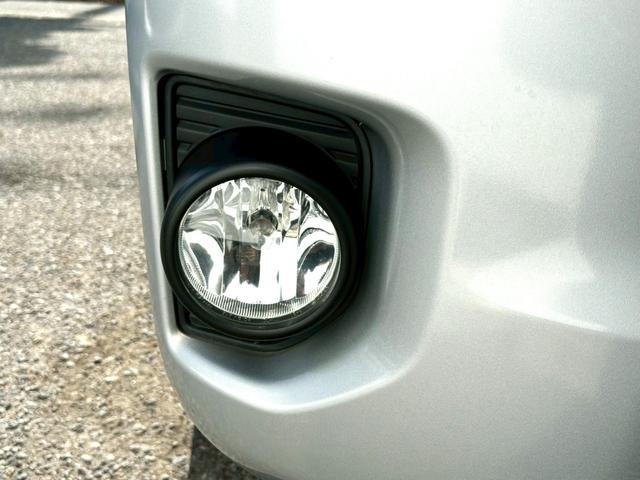 ハイエースバン ロングＤＸ　ＧＬパッケージ　禁煙車　社外ＳＤナビ・フルセグ　バックカメラ内臓ミラー　ＥＴＣ　ＬＥＤヘッドライト　両側スライドドア　Ｂｌｕｅｔｏｏｔｈ　ＣＤ・ＤＶＤ再生可　電格ミラー　フォグランプ　キーレス　スペアキー　車検整備付（38枚目）