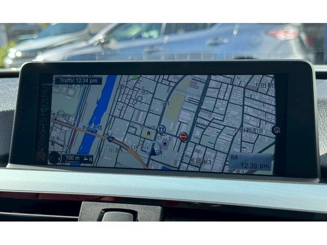 4シリーズ 428iグランクーペ Mスポーツ 禁煙車 衝突軽減ブレーキ 追従機能 サンルーフ 赤革シート シートヒーター 純正ナビ フルセグTVバックカメラ ETC 前後ドラレコ ヘッドアップディスプレイ 純正19インチアルミ 車検整備付き(11枚目)