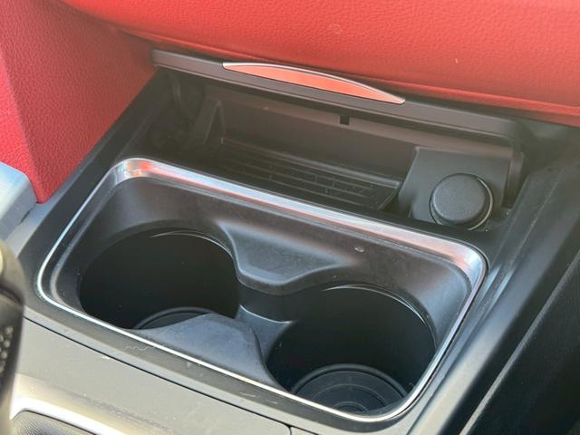 4シリーズ 428iグランクーペ Mスポーツ 禁煙車 衝突軽減ブレーキ 追従機能 サンルーフ 赤革シート シートヒーター 純正ナビ フルセグTVバックカメラ ETC 前後ドラレコ ヘッドアップディスプレイ 純正19インチアルミ 車検整備付き(32枚目)