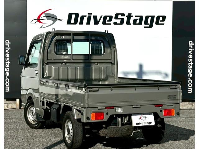キャリイトラック KCスペシャル 禁煙車 5MT デュアルカメラブレーキサポート エアコン パワステ パワーウインドウ オートライト 運転席助手席エアバック 純正オーディオ ETC リアゲートチェーン アッパーメンバーガード キーレス(6枚目)
