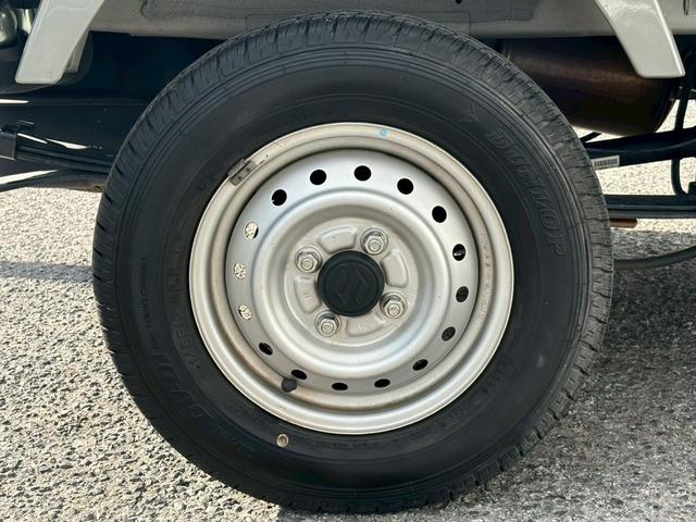 キャリイトラック KCスペシャル 禁煙車 5MT デュアルカメラブレーキサポート エアコン パワステ パワーウインドウ オートライト 運転席助手席エアバック 純正オーディオ ETC リアゲートチェーン アッパーメンバーガード キーレス(38枚目)