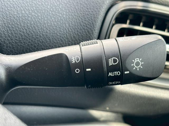 プリウス SセーフティプラスII 禁煙車 セーフティセンス 純正ナビ 全周囲カメラ モデリスタAW ETC ACC BSM 前後クリソナ LEDヘッドライト AC100V Bluetooth スペアタイヤ有 スペアキー 車検整備付(24枚目)