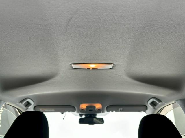 プリウス SセーフティプラスII 禁煙車 セーフティセンス 純正ナビ 全周囲カメラ モデリスタAW ETC ACC BSM 前後クリソナ LEDヘッドライト AC100V Bluetooth スペアタイヤ有 スペアキー 車検整備付(41枚目)