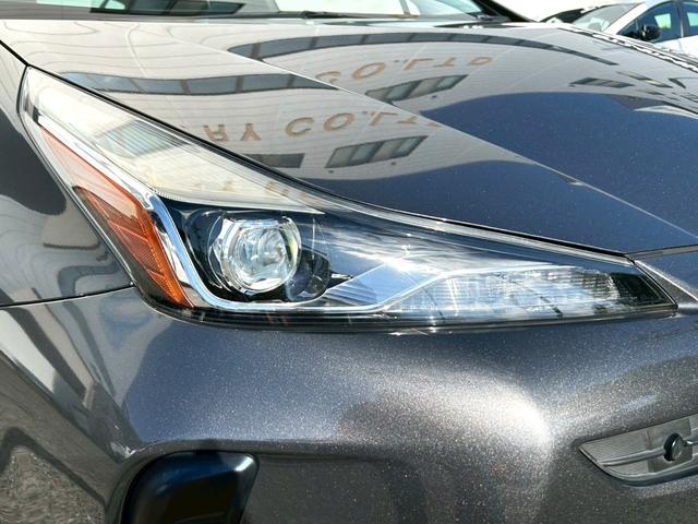 プリウス S 禁煙車 トヨタセーフティセンス 純正ナビ バックカメラ ETC 前後クリアランスソナー BLUETOOTH LEDヘッドライト 革巻きステアリング 純正15インチアルミホイール スペアキー 車検整備付(37枚目)