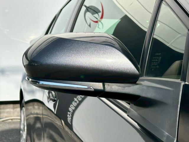 プリウス S 禁煙車 トヨタセーフティセンス 純正ナビ バックカメラ ETC 前後クリアランスソナー BLUETOOTH LEDヘッドライト 革巻きステアリング 純正15インチアルミホイール スペアキー 車検整備付(41枚目)