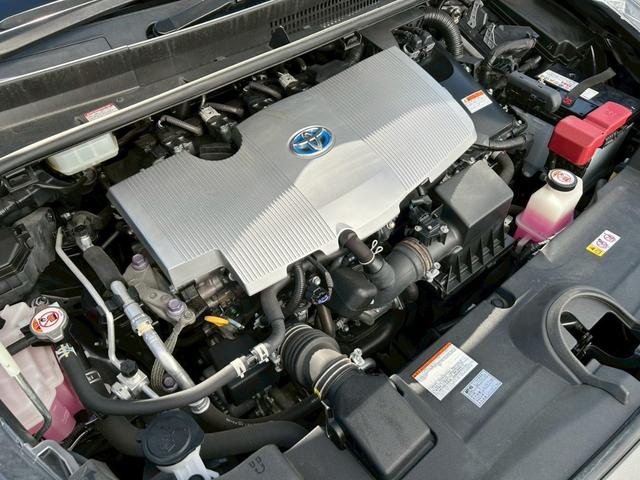 プリウス S 禁煙車 トヨタセーフティセンス 純正ナビ バックカメラ ETC 前後クリアランスソナー BLUETOOTH LEDヘッドライト 革巻きステアリング 純正15インチアルミホイール スペアキー 車検整備付(50枚目)