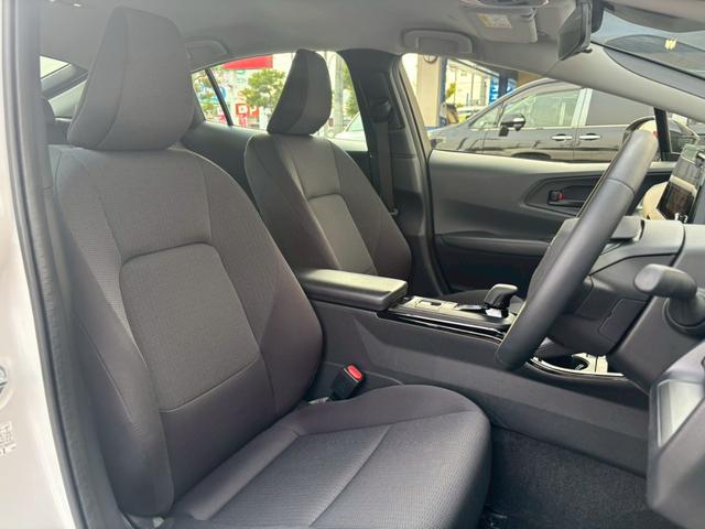 プリウス X 禁煙 ワンオーナー セーフティセンス 純正8インチディスプレイオーディオ バックカメラ ACC BSM ETC2.0 ブレーキホールド クリソナ スペアキー AC100V スペアタイヤ有 車検整備付(11枚目)