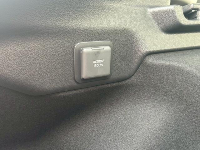 プリウス X 禁煙 ワンオーナー セーフティセンス 純正8インチディスプレイオーディオ バックカメラ ACC BSM ETC2.0 ブレーキホールド クリソナ スペアキー AC100V スペアタイヤ有 車検整備付(18枚目)