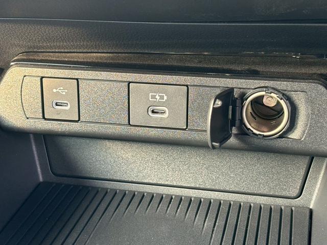 プリウス X 禁煙 ワンオーナー セーフティセンス 純正8インチディスプレイオーディオ バックカメラ ACC BSM ETC2.0 ブレーキホールド クリソナ スペアキー AC100V スペアタイヤ有 車検整備付(32枚目)