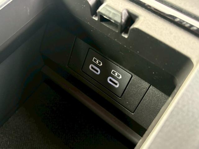 プリウス X 禁煙 ワンオーナー セーフティセンス 純正8インチディスプレイオーディオ バックカメラ ACC BSM ETC2.0 ブレーキホールド クリソナ スペアキー AC100V スペアタイヤ有 車検整備付(35枚目)