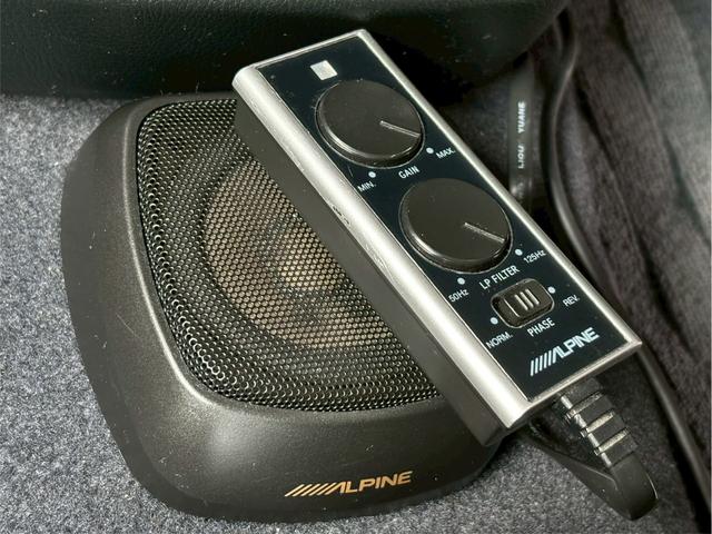 クロスロード 20X ワンオーナー 禁煙車 アルパインナビ・TV・スピーカー バックカメラ ETC ドライブレコーダー Bluetooth HID 3列シート フォグランプ オートライト 純正17アルミホイール 車検整備付(10枚目)