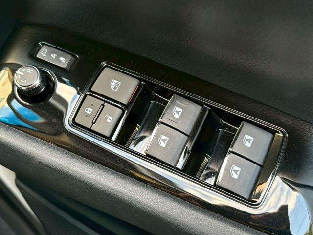 ヴェルファイア ２．５Ｚ　Ａエディション　禁煙車／１オーナー／衝突軽減ブレーキ／追従機能／レーンキープ／アルパイン１１型専用ナビＴＶ／バックカメラ／ＥＴＣ／前後ドラレコ／Ｂｌｕｅｔｏｏｔｈ／両側パワースライド／ＬＥＤ／純正１８ＡＷ／スペアキー（39枚目）