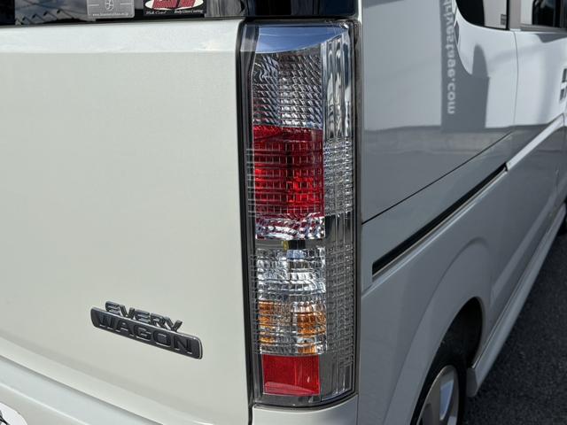 エブリイワゴン ＰＺターボ　ワンオーナーユーザー買取車　ターボ　社外ＳＤナビ・フルセグ　ＢＬＵＥＴＯＯＴＨ　電動スライドドア　ＥＴＣ　オートエアコン　電動格納ミラー　純正アルミ　スペアキー　ＵＳＢ　取扱説明書保証書付　車検整備付（39枚目）