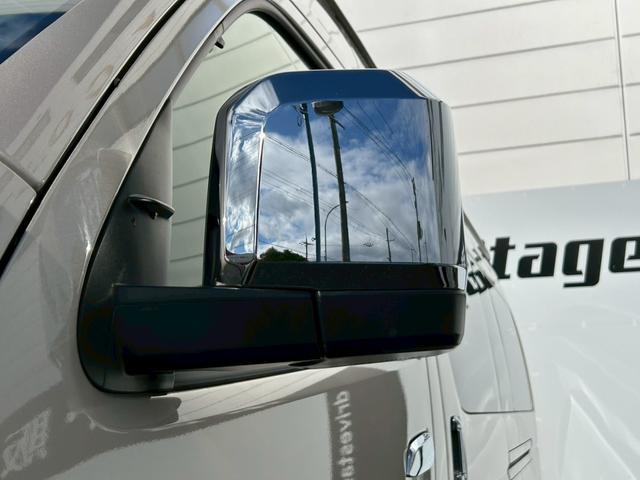 ハイエースワゴン グランドキャビン　禁煙車／法人ワンオーナー／トヨタセーフティセンス／４ＷＤ／１０人乗り／純正ナビＴＶ／バックカメラ／ＥＴＣ／オートハイビーム／オートエアコン／プライバシーガラス／リア両側固定ガラス／車検整備付き（48枚目）